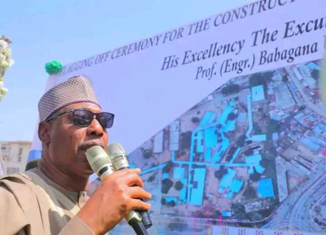Gwamna Zulum Ya Ƙaddamar Da Aikin Gina Titi Da Gadar Sama Ta Huɗu A Borno 