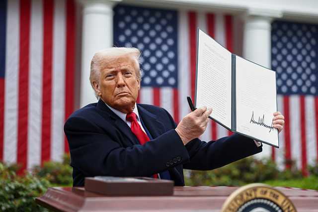 Trump Ya Kakaba Kashi 50 Kan Indiya Saboda Sayen Kaya Daga Rasha