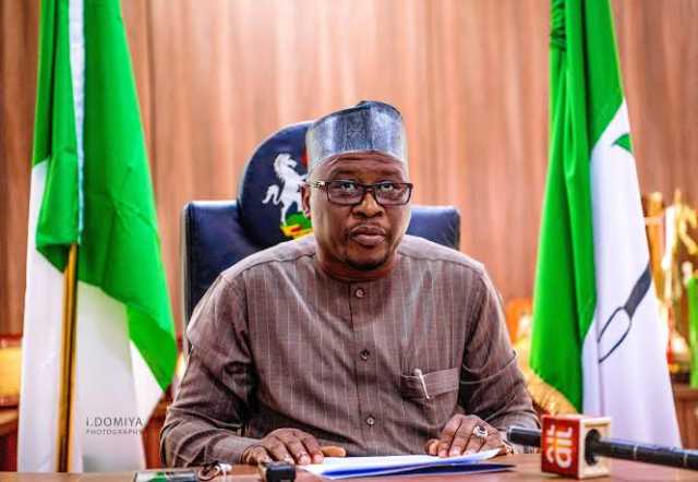 Mutum 20,000 Sun Nemi Gurbin Aikin Mutum 4,000 Cikin Kwana Ɗaya A Adamawa