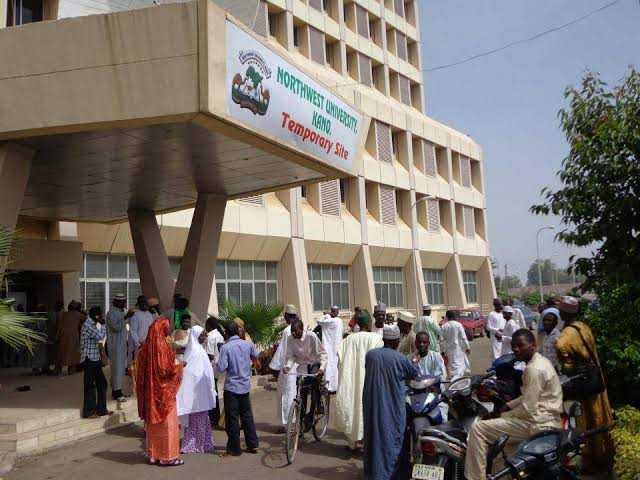 Ɗaliban Northwest Kano Sun Yi Zanga-Zanga Kan Ƙarin Kuɗin Makaranta Da Kashi 2,200%