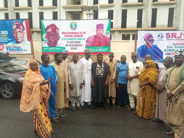 Rukunin Ƴan APC A Kano Sun Nemi A Rushe Jagorancin Jam’iyyar A Jihar