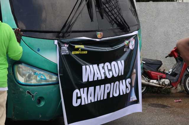 Super Falcons Sun Iso Abuja Ɗauke Da Kofin WAFCON