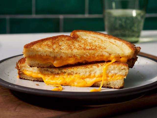 Yadda Ake Gasasshen Biredi (Sandwich)