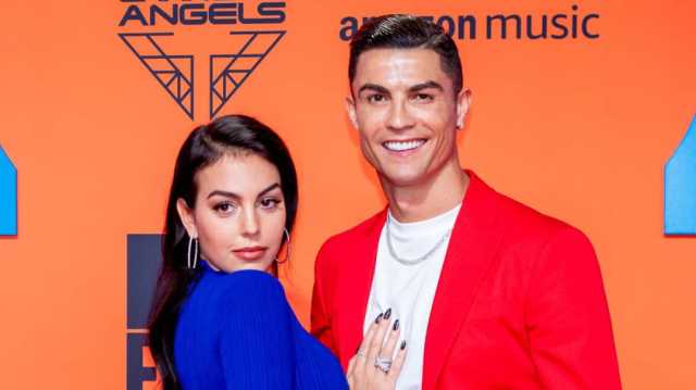 Ronaldo Zai Daura Aurensa Na Farko A Rayuwa Tare Da Budurwarsa Georgina