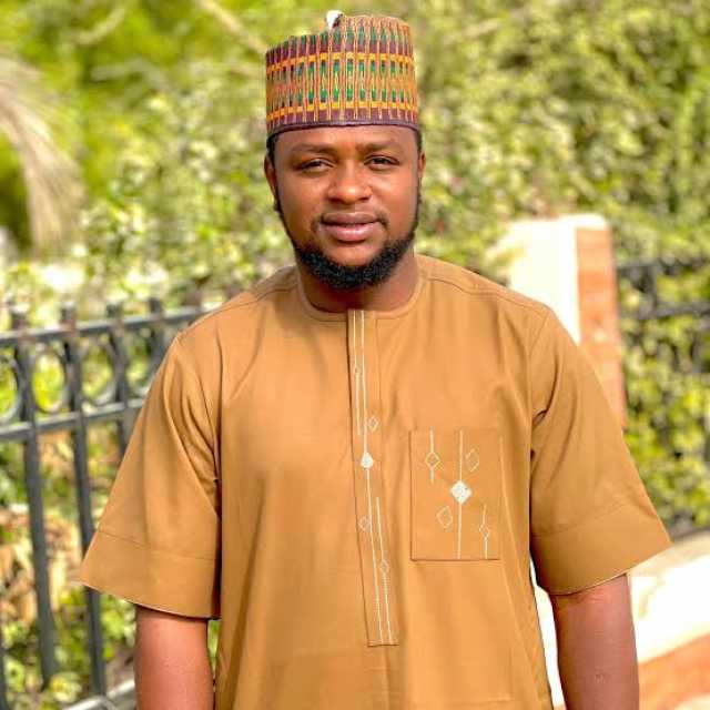 Samun Kuɗi Ya Fi Samun Ɗaukaka Wahala A Kannywood -Baba Sadiƙ