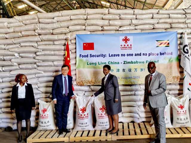 Sin Ta Mika Sabon Kason Tallafin Abinci Ga Zimbabwe