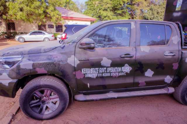 Inganta Tsaro: Gwamna Nasir Ya Bai Wa Jami’an Tsaro Motocin Sintiri A Kebbi
