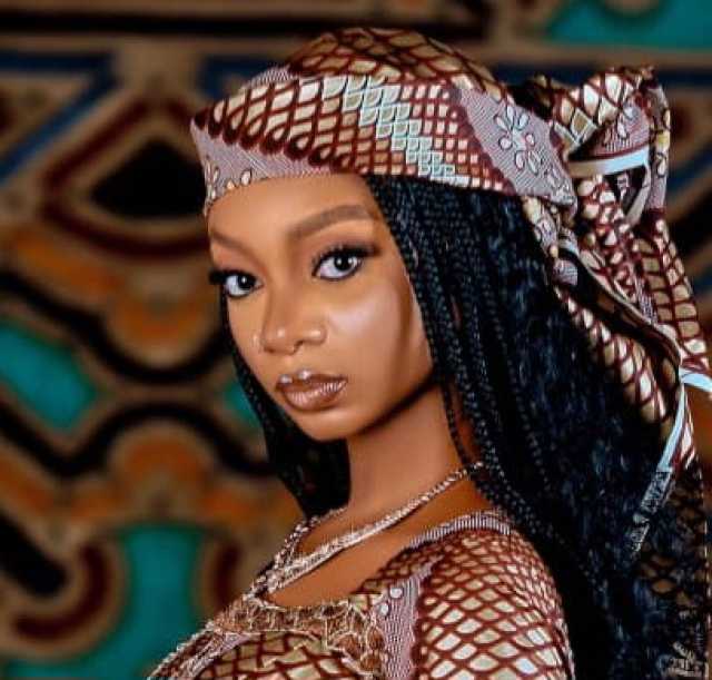 Ba Don Tarbiyantar Da Mutane Nake Yin Fim Ba -Amina Shehu Lulu