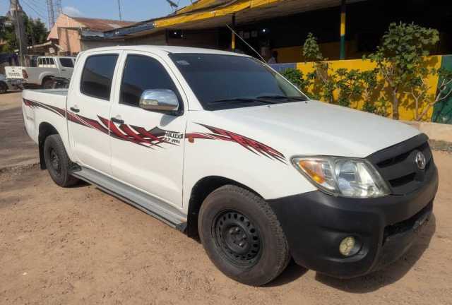 ‘Yansanda Sun Kama Motar Hilux Ɗin Da Aka Sace A Kano A Hanyar Zuwa Nijar