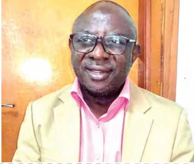 Gwarzon Ma’aikacin Lafiya Na Shekarar 2025 Dakta Seidu Adebayo Bello
