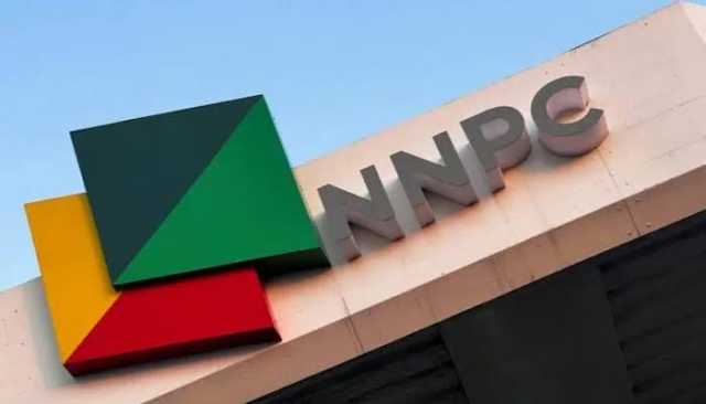 Dangote Da NNPCL Sun Koma Teburin Tattaunawa Kan Cinikin Danyen Mai A Kan Naira
