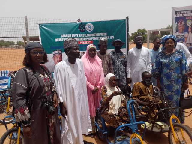 An Bada Gudummawar Kekunan ga Masu Bukatu Na Musamman A Birnin Kebbi.