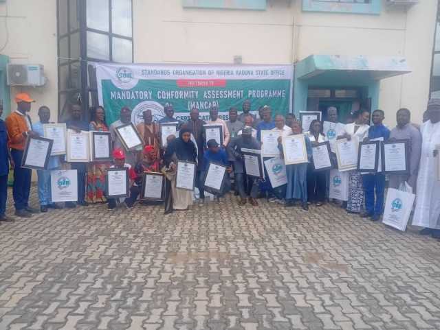 SON Ta Bada Shaidar Ingancin Kayayyaki Ga Wasu Kamfanoni A Kaduna