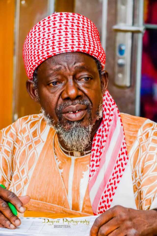 Malamin Addinin Musulunci Yayi Kira Da Ayi Gaggawa Gyaran Hanyar Zamfara