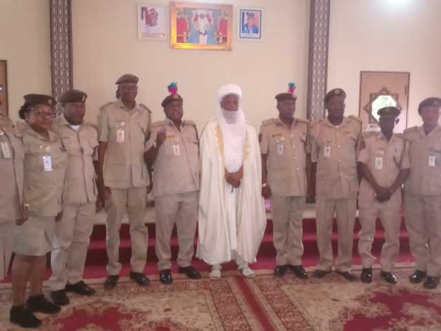 Jami’an Hukumar Kula Da Shige Da Fice Ta Kasa Sun Ziyarci Mai Alfarma Sarkin Musulmi A Sakkwato