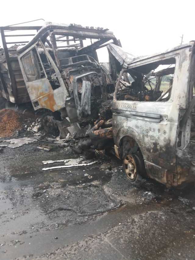 Mutane 21 Suka Mutu A Hatsarin Mota A Hanyar Zaria Zuwa Kano
