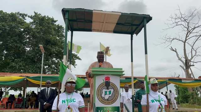 Gwamnan Jihar Kwara Ya Hori Sabbin Matasa Masu Yiwa Kasa Hidima Akan Kishin Kasa