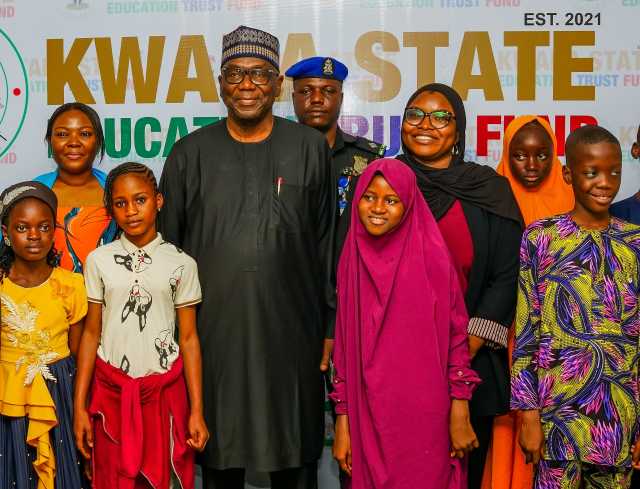Kwara ETF Ya Dauki Nauyin Karatun Fitattun Dalibai A Matakin Sakandare