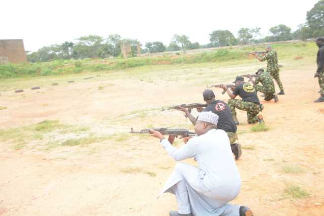 Rundunar Sojoji da Ma’aikatan Kwalejin Horasda Kananan Hafsoshin Soji Ta Jaji Sun Tsara Shirin Samar Da Fahimta Tsakanin Sojoji Da Fararen Hula.