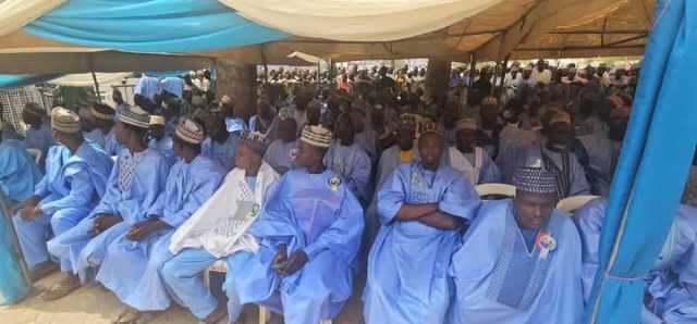 Kebbi Ta Kashe Naira miliyan 67 Wajen Biya Sadakin Ma’aurata 300