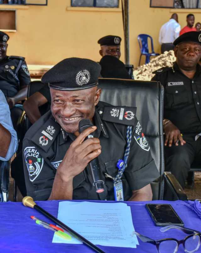 AIG Zubairu Ya Umurci ‘Yan Sanda a Kwara Su Ninka Kokarinsu Don Karfafa Tsaro