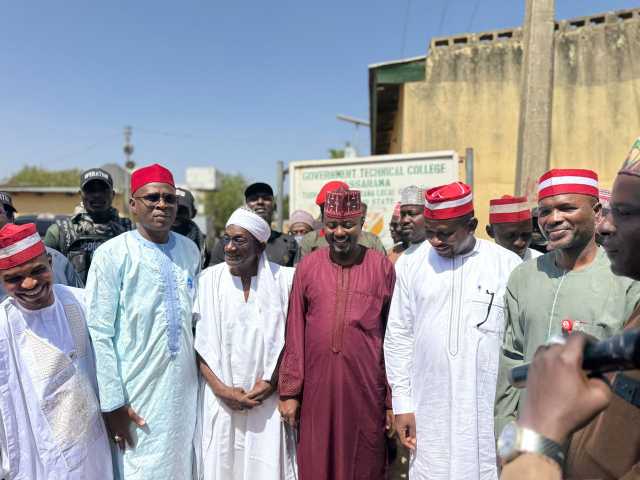 Shugaban Karamar Hukumar Nasarawa Ya Yi Kira Ga Jama’a Su Yi Rijista Kuma Su Karɓi Katin Zaɓe